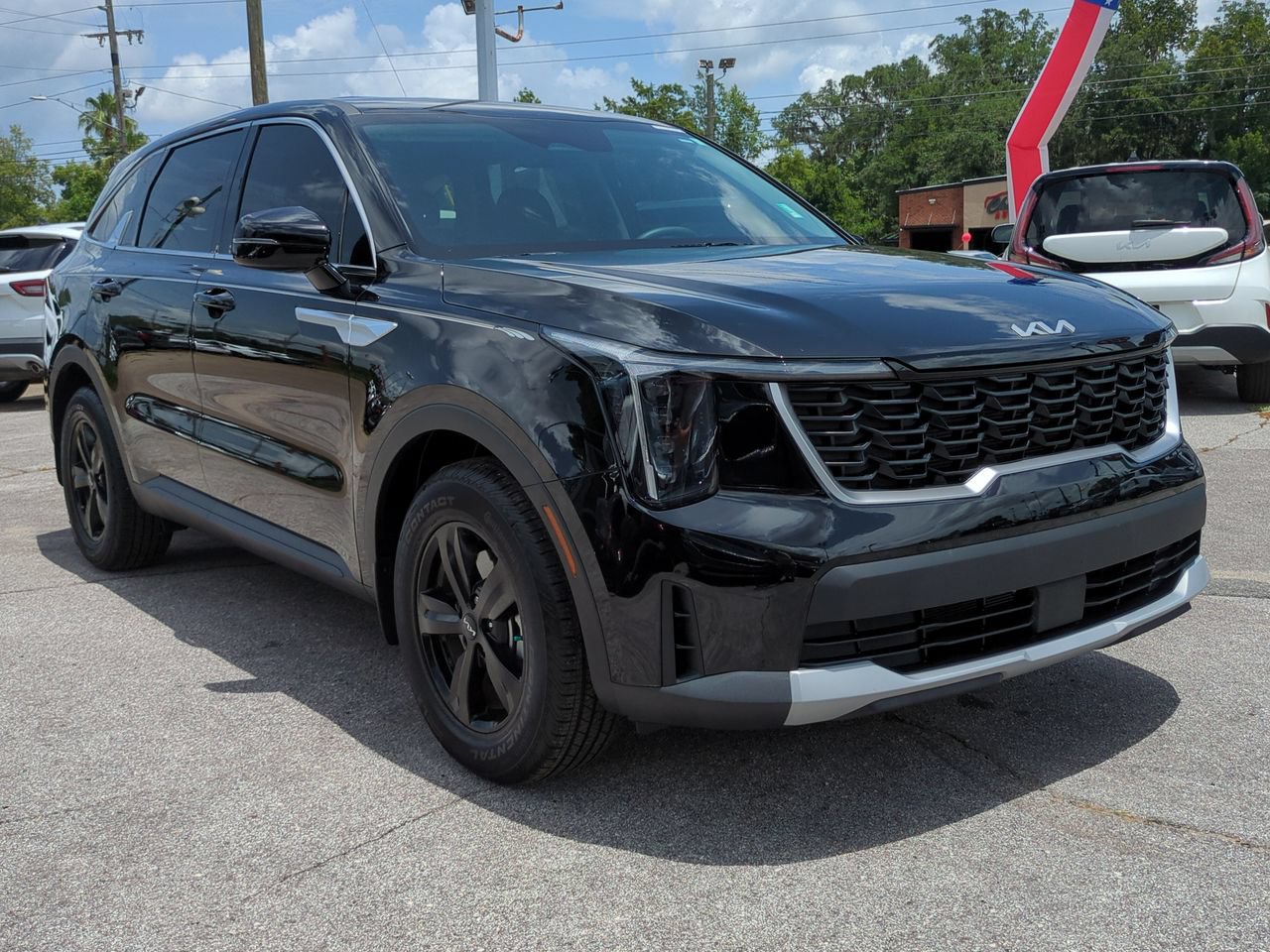 Certified 2026 Kia Sorento LX FWD image 3