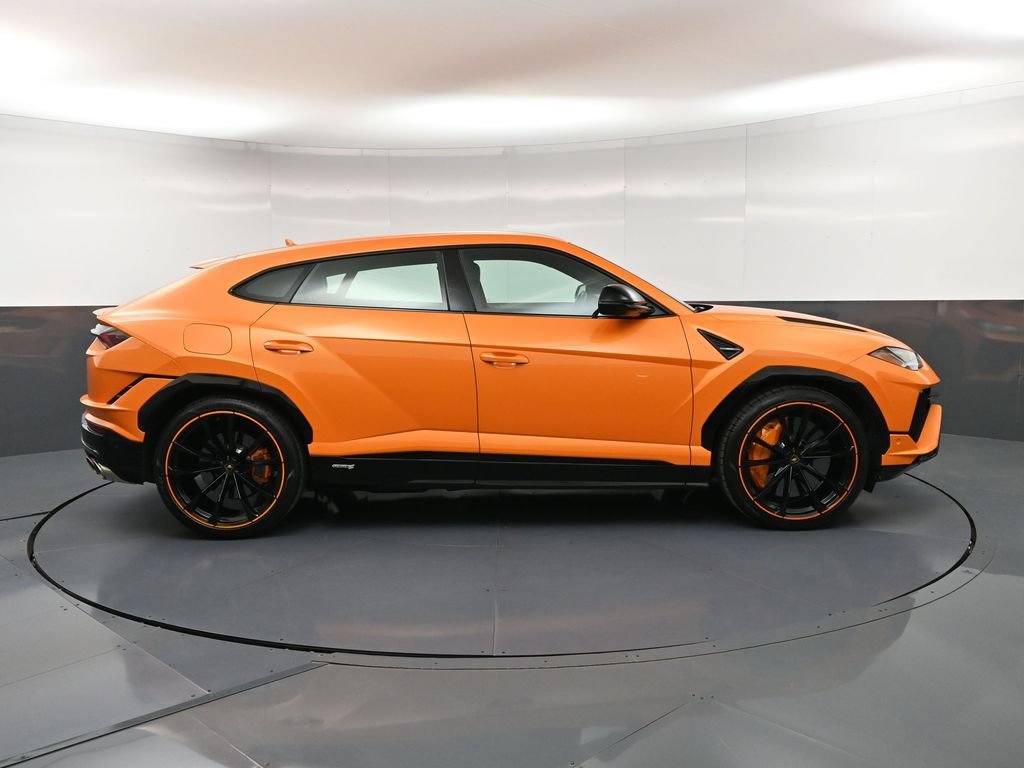 Used 2023 Lamborghini Urus S AWD/4WD image 9