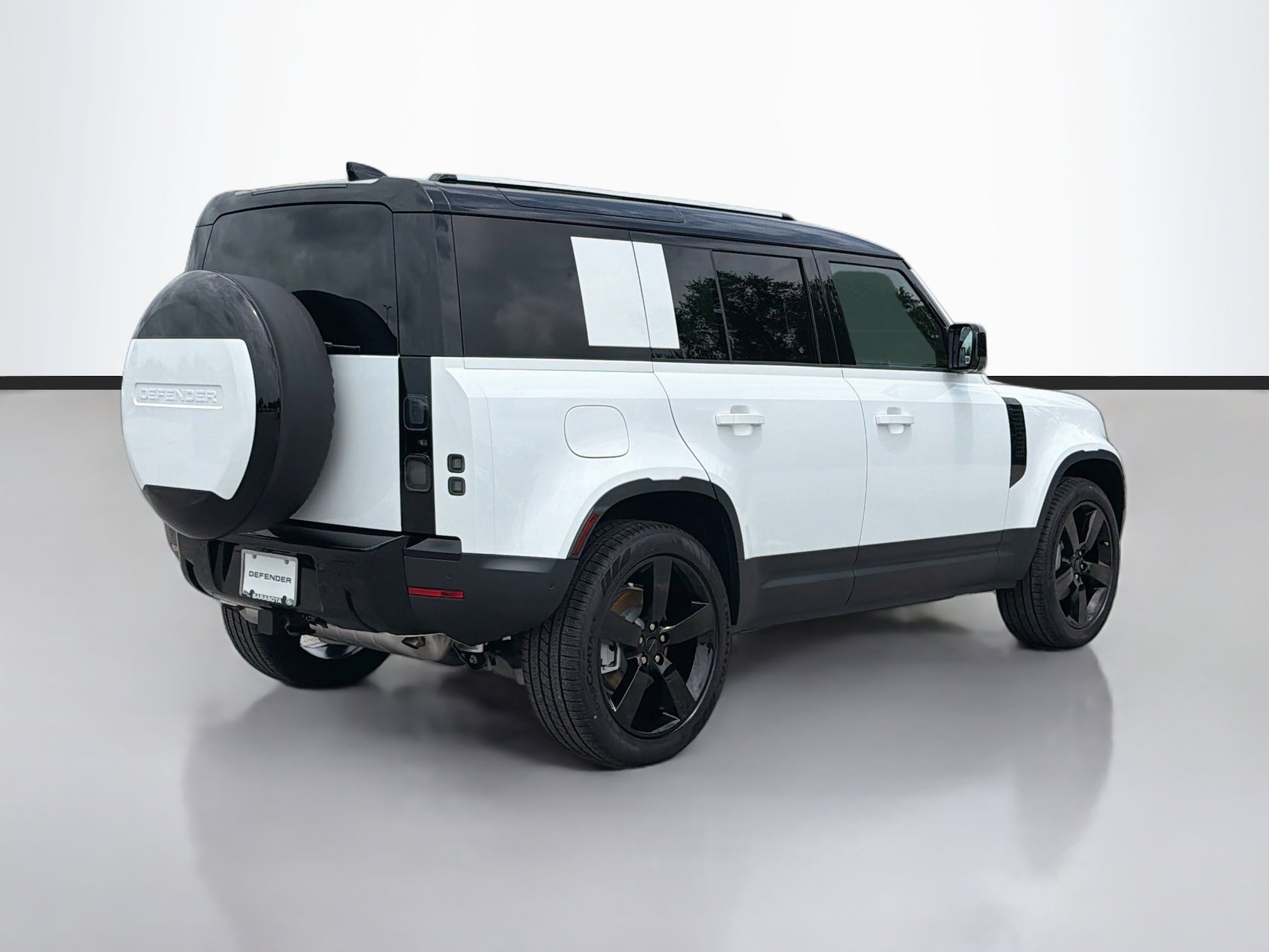 New 2026 Land Rover Defender 110 S AWD/4WD image 5