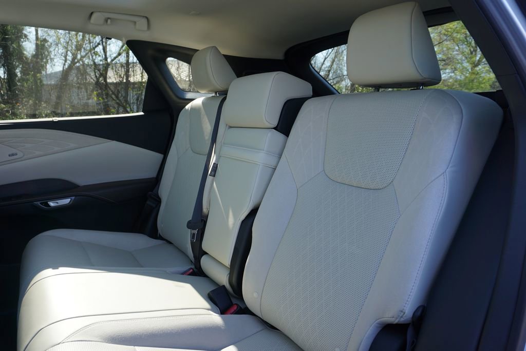 Used 2023 Lexus RX 350 AWD w/ Accessory Package (Z1) image 27