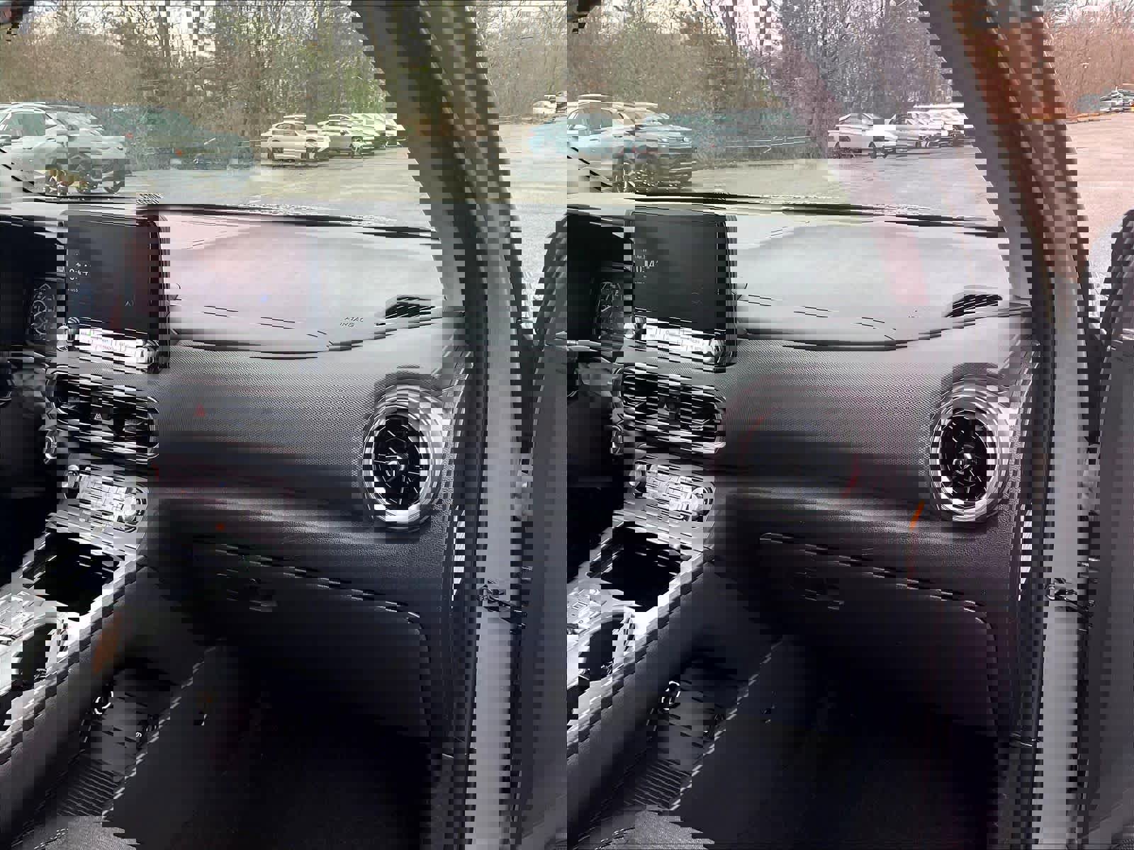 Used 2023 Hyundai Kona SEL image 13