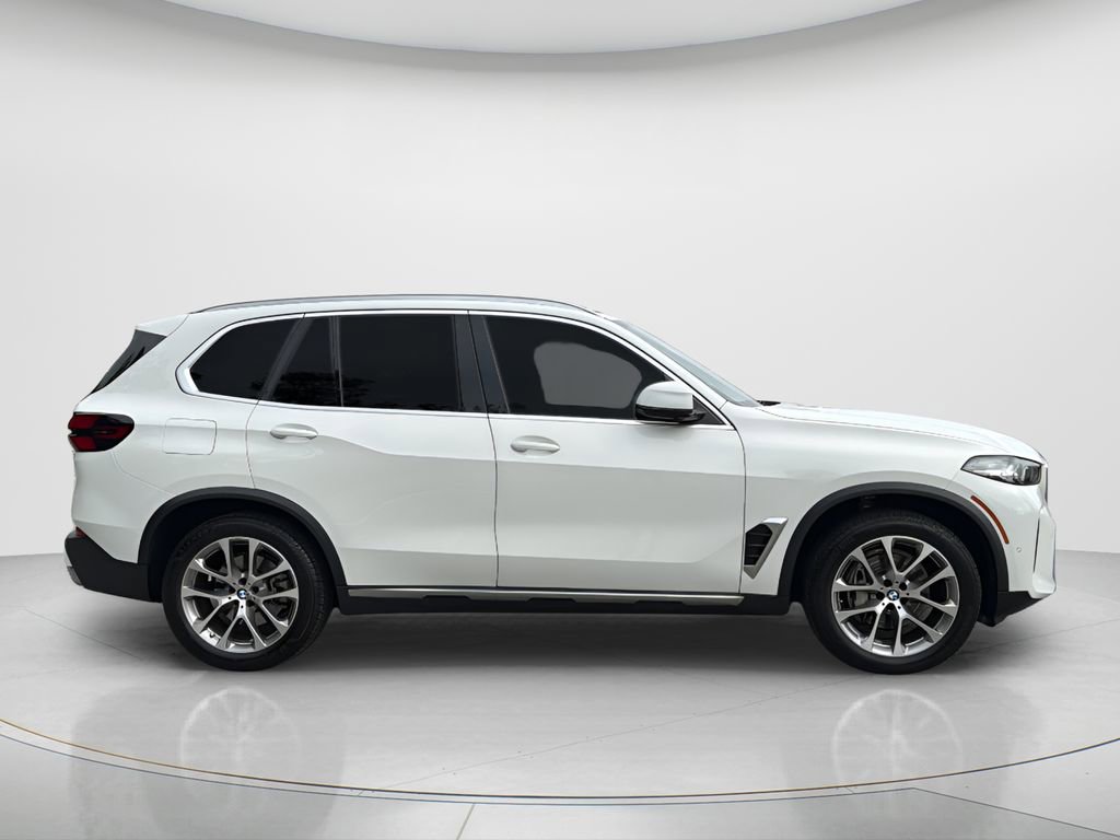Certified 2024 BMW X5 sDrive40i w/ Parking Assistance Package image 33