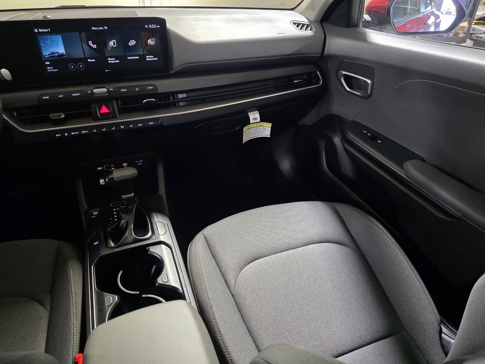 Used 2025 Kia K4 LXS image 17