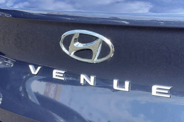 New 2026 Hyundai Venue SEL image 9