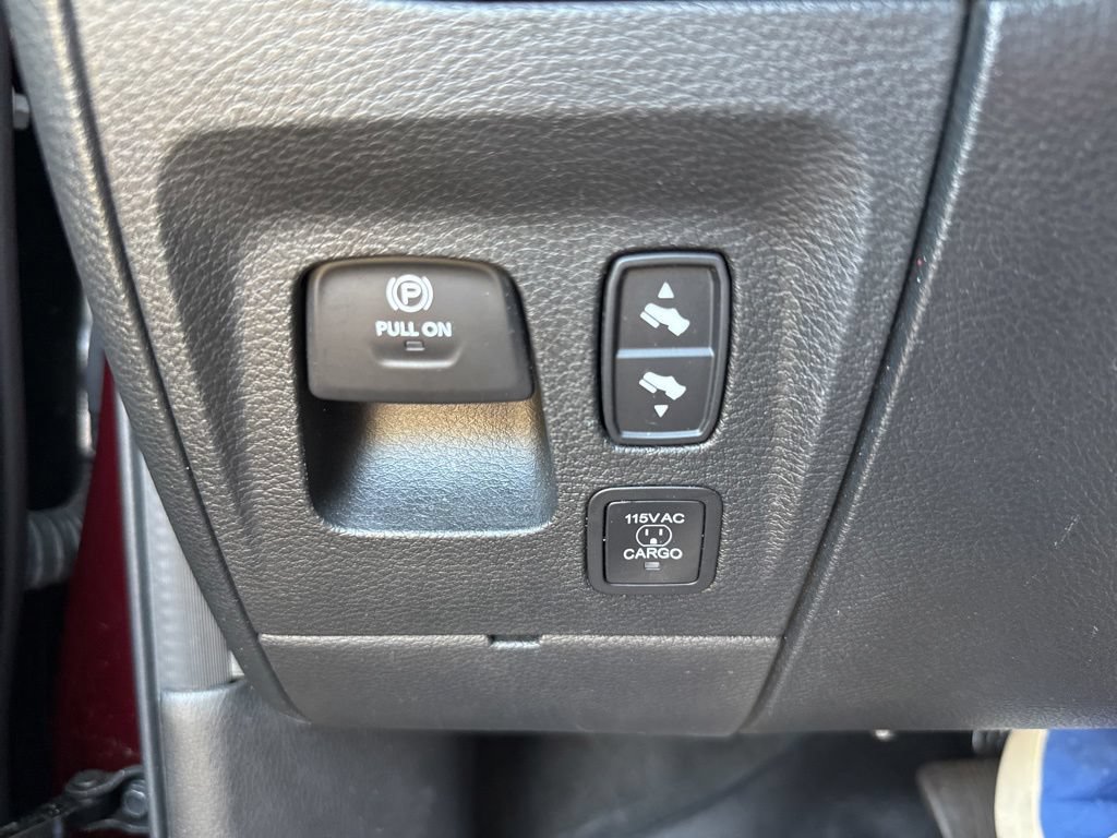 Used 2023 RAM 1500 Limited AWD/4WD image 42