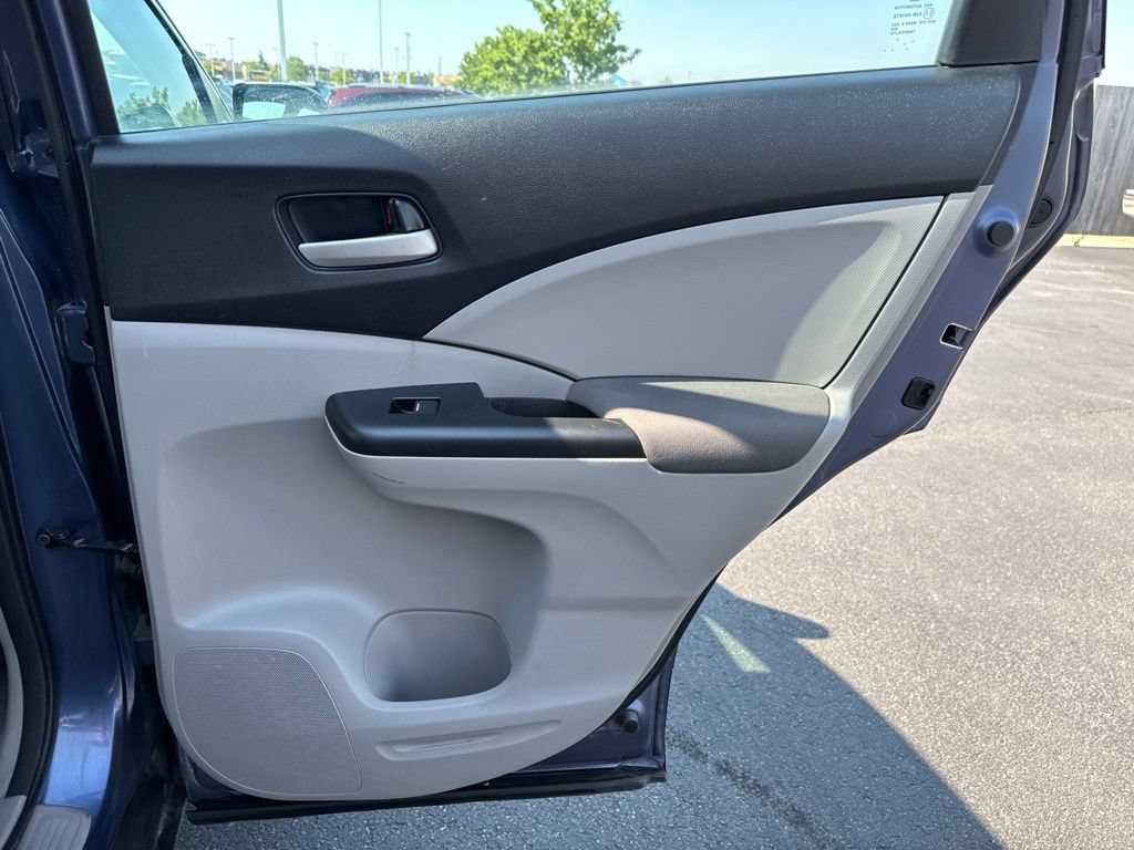 Used 2014 Honda CR-V LX image 33