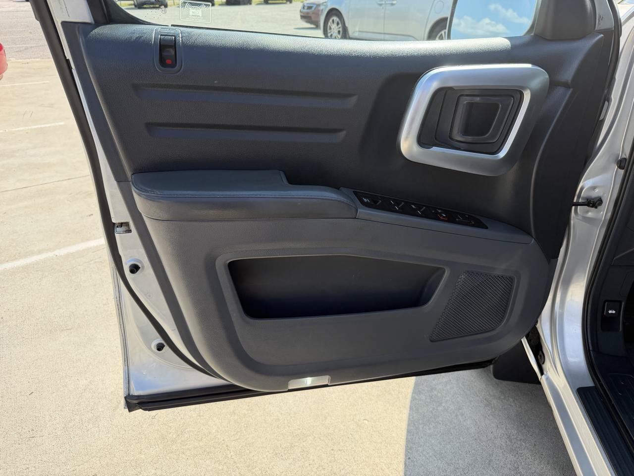 Used 2007 Honda Ridgeline RTL image 12