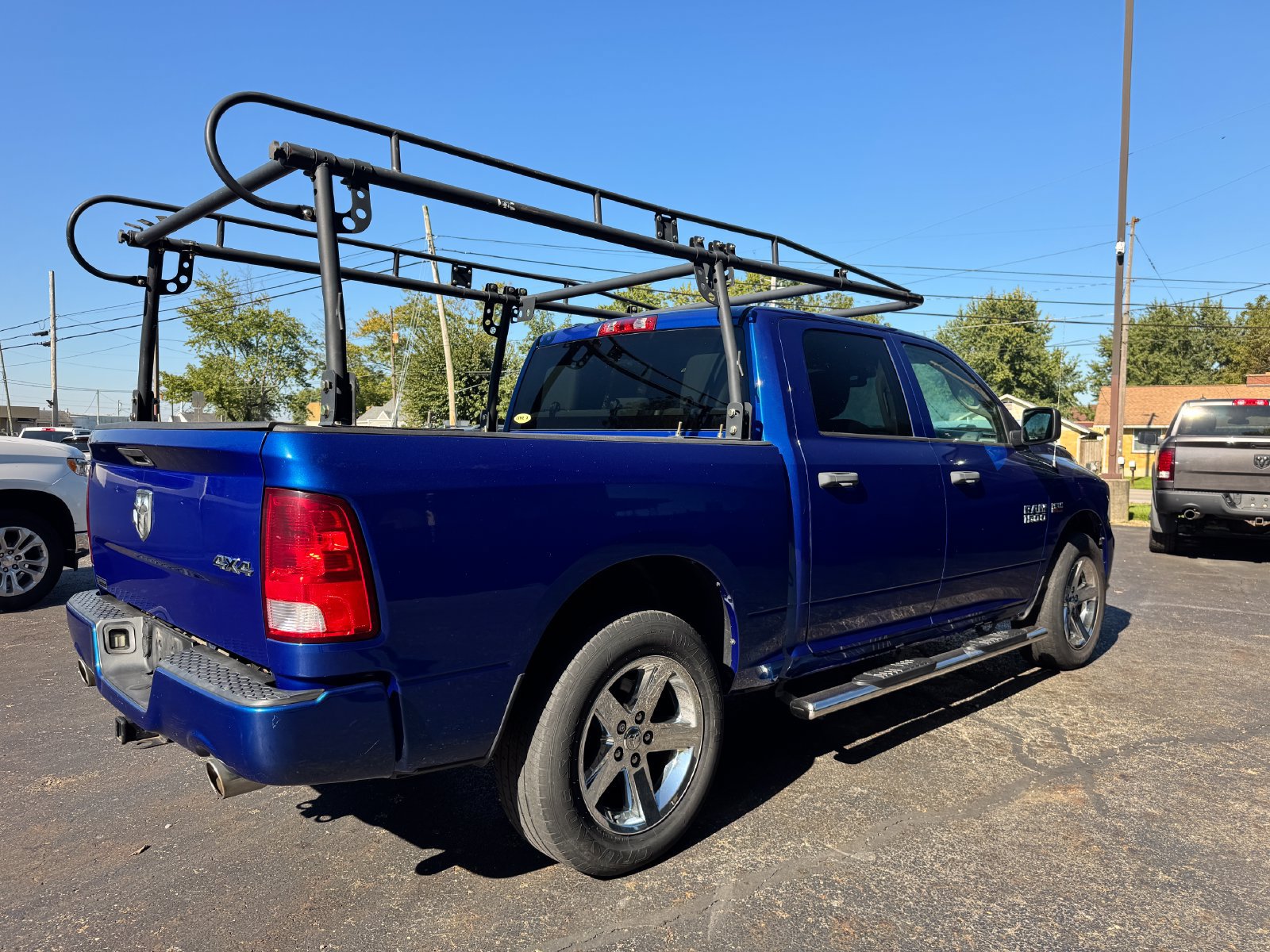 Used 2015 RAM 1500 Express AWD/4WD image 40