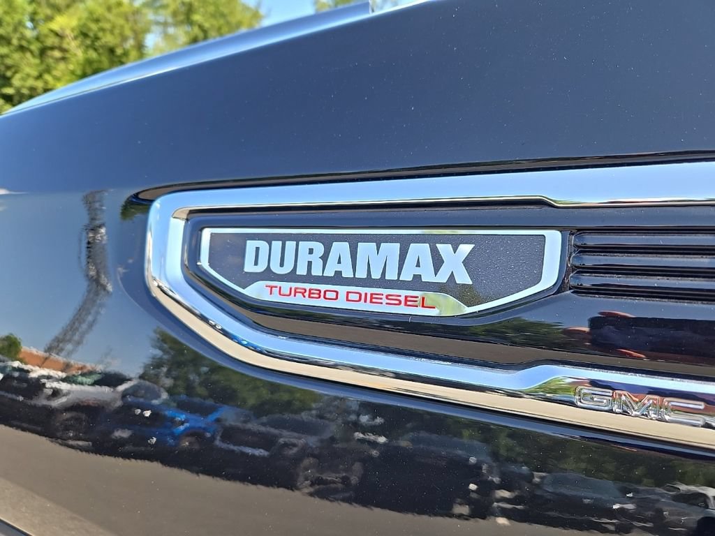 Used 2023 GMC Sierra 1500 Denali w/ Denali Reserve Package AWD/4WD image 10
