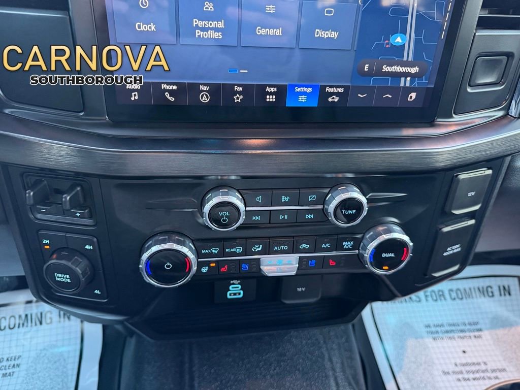 Used 2023 Ford F250 Lariat w/ FX4 Off-Road Package image 14