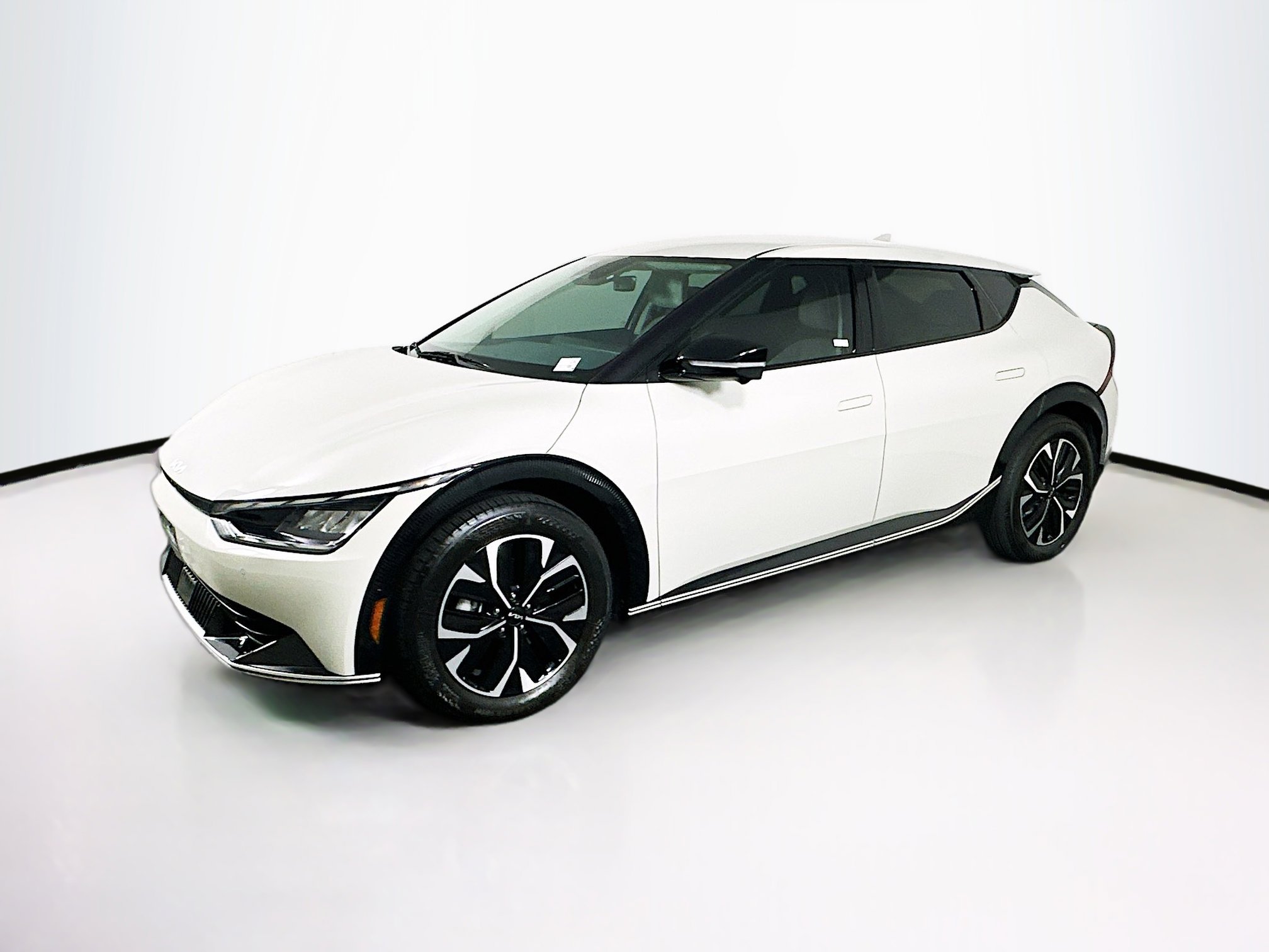 Used 2023 Kia EV6 Wind w/ Wind Technology Package RWD image 4