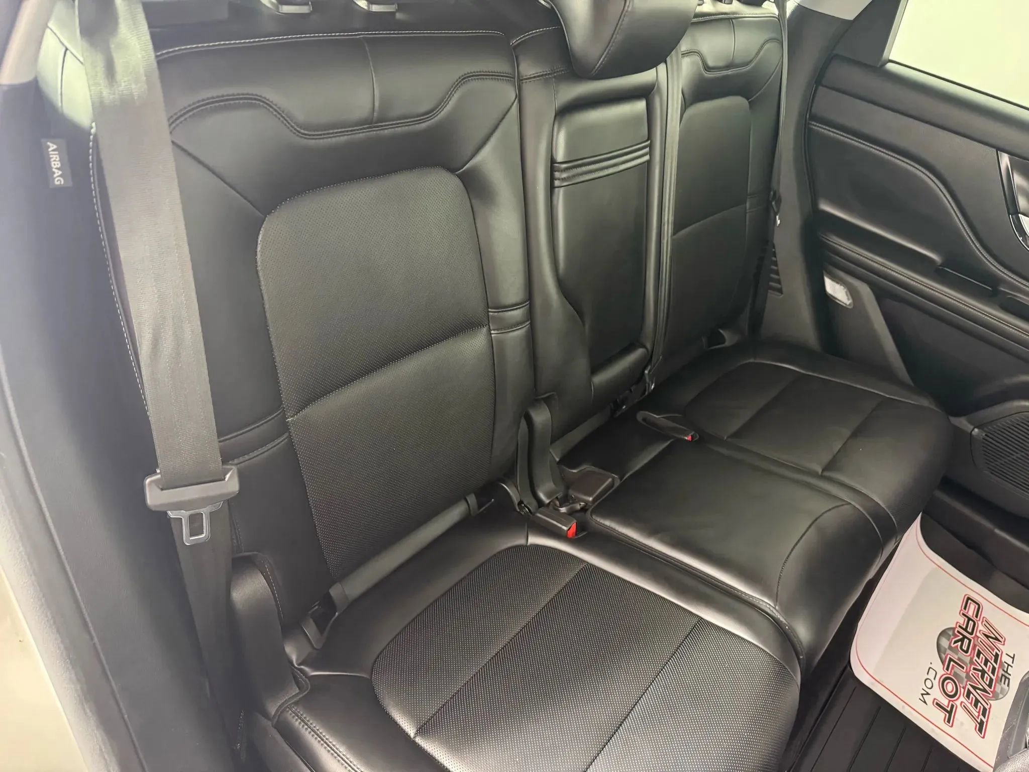 Used 2020 Lincoln Corsair AWD image 38