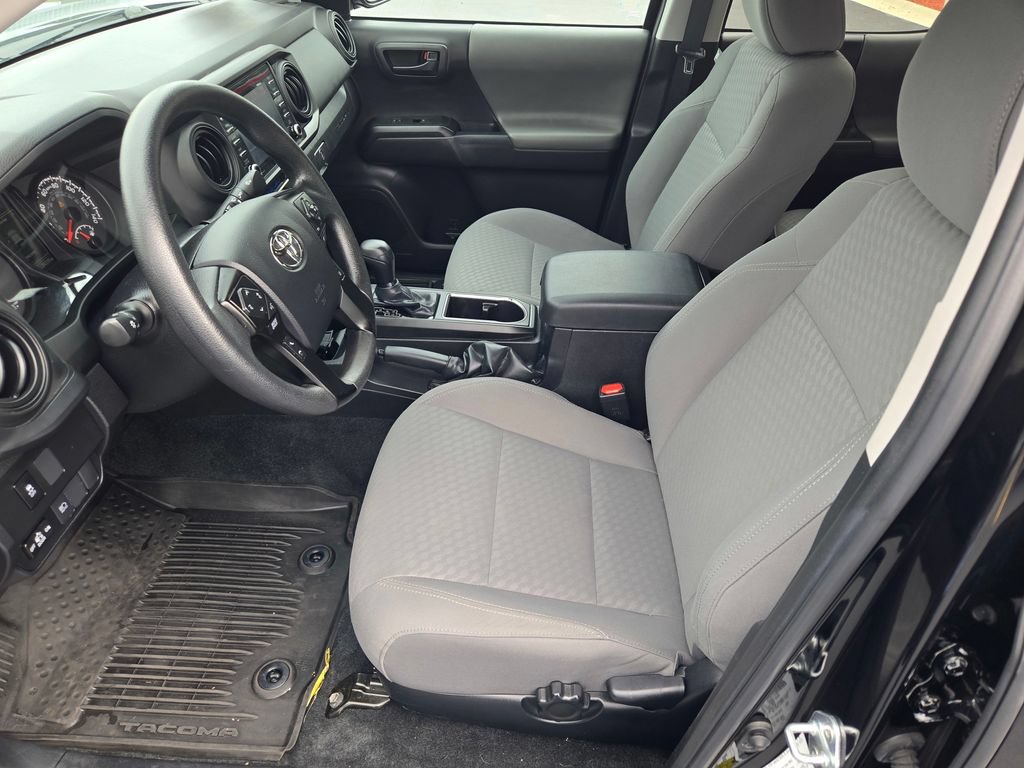 Used 2023 Toyota Tacoma SR AWD/4WD image 29
