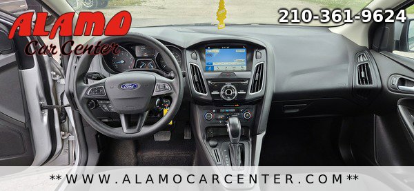 Used 2018 Ford Focus SEL image 32