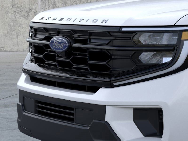 New 2025 Ford Expedition Active image 17