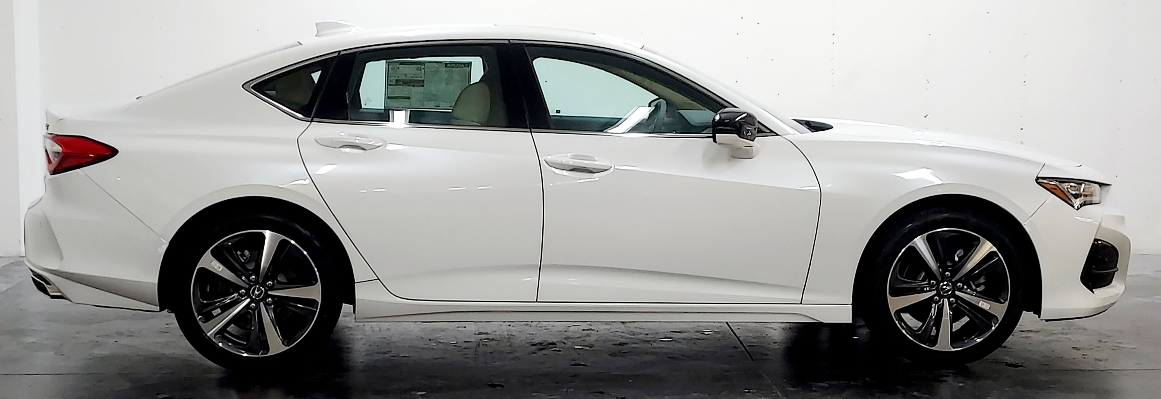 New 2025 Acura TLX w/ Technology Package image 5