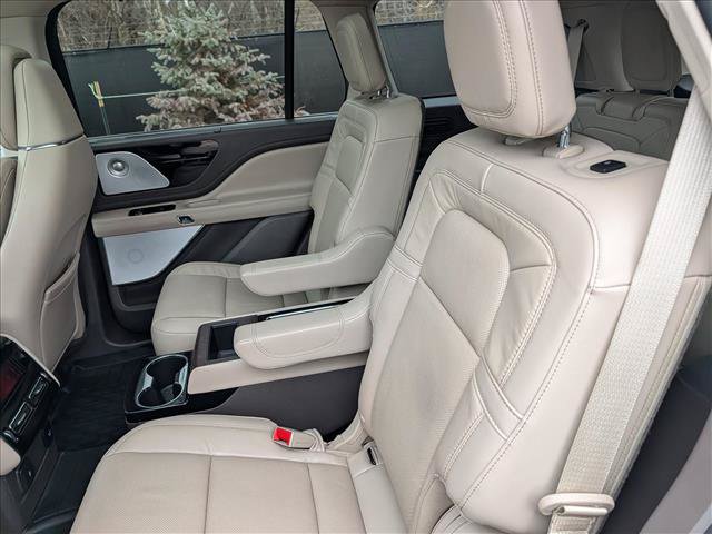 Certified 2023 Lincoln Aviator Reserve w/ Equipment Group 201A AWD/4WD image 29