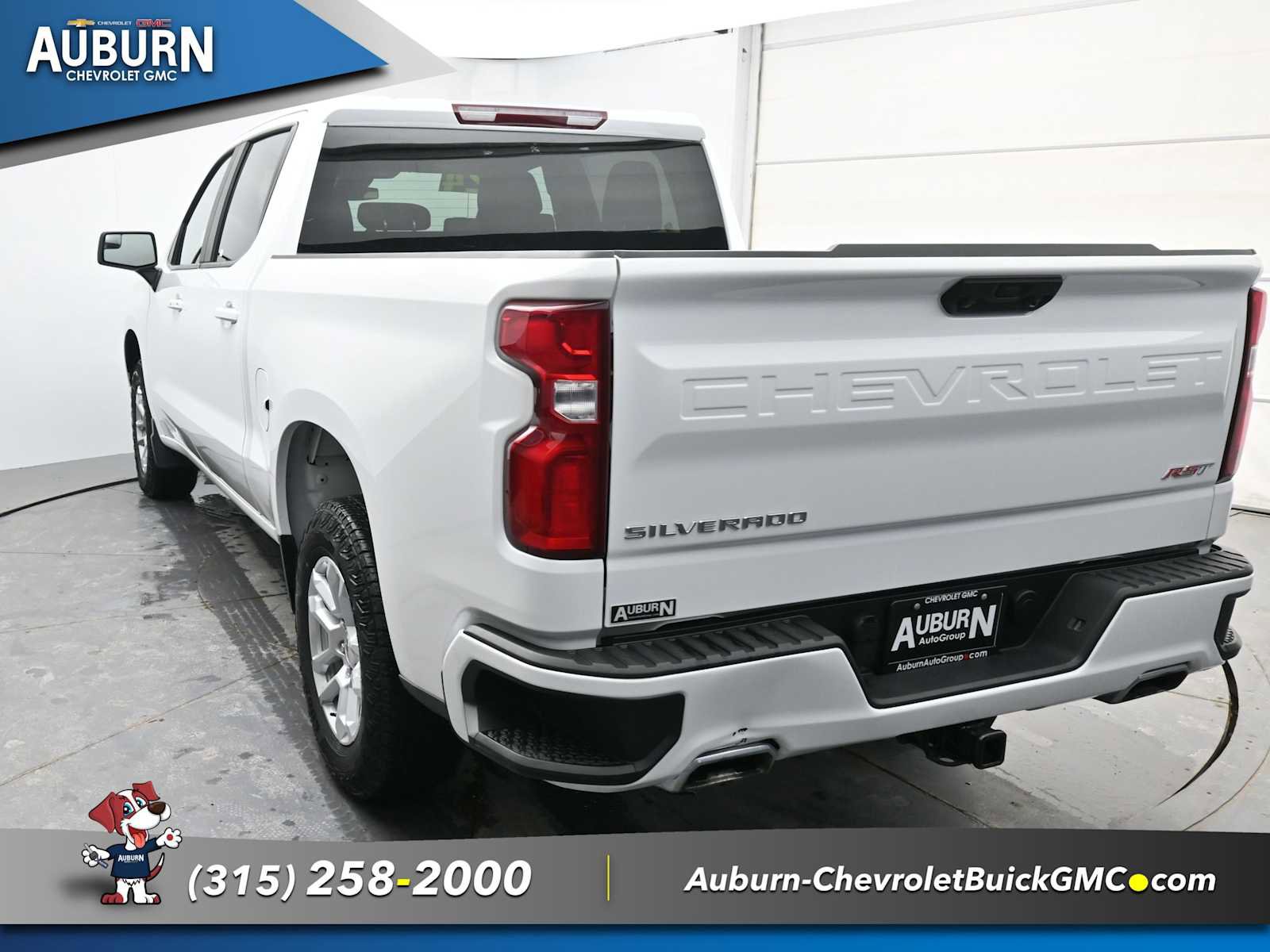 Used 2024 Chevrolet Silverado 1500 RST w/ Z71 Off-Road Package image 12
