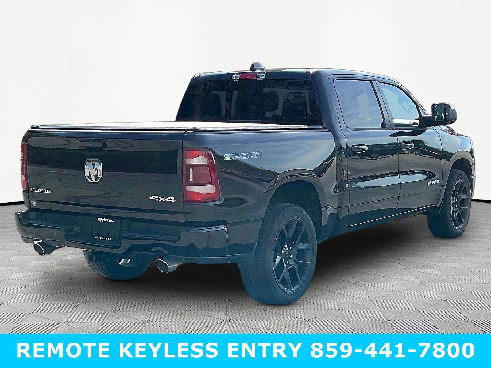 Used 2023 RAM 1500 Laramie AWD/4WD image 6