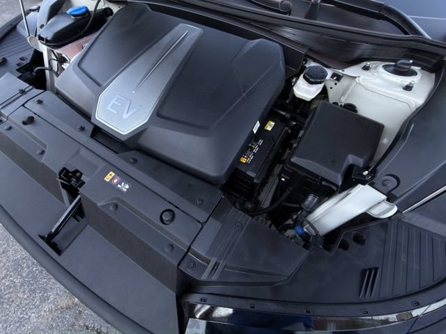 Used 2023 Kia EV6 Wind w/ Wind Technology Package AWD/4WD image 36