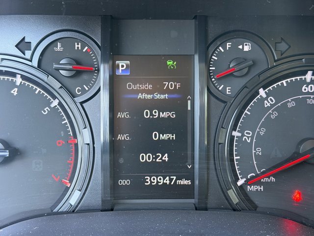 Used 2024 Toyota 4Runner SR5 image 12