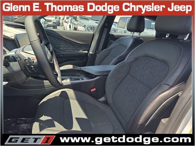 New 2026 Dodge Charger R/T w/ Driver Convenience Group AWD/4WD image 9