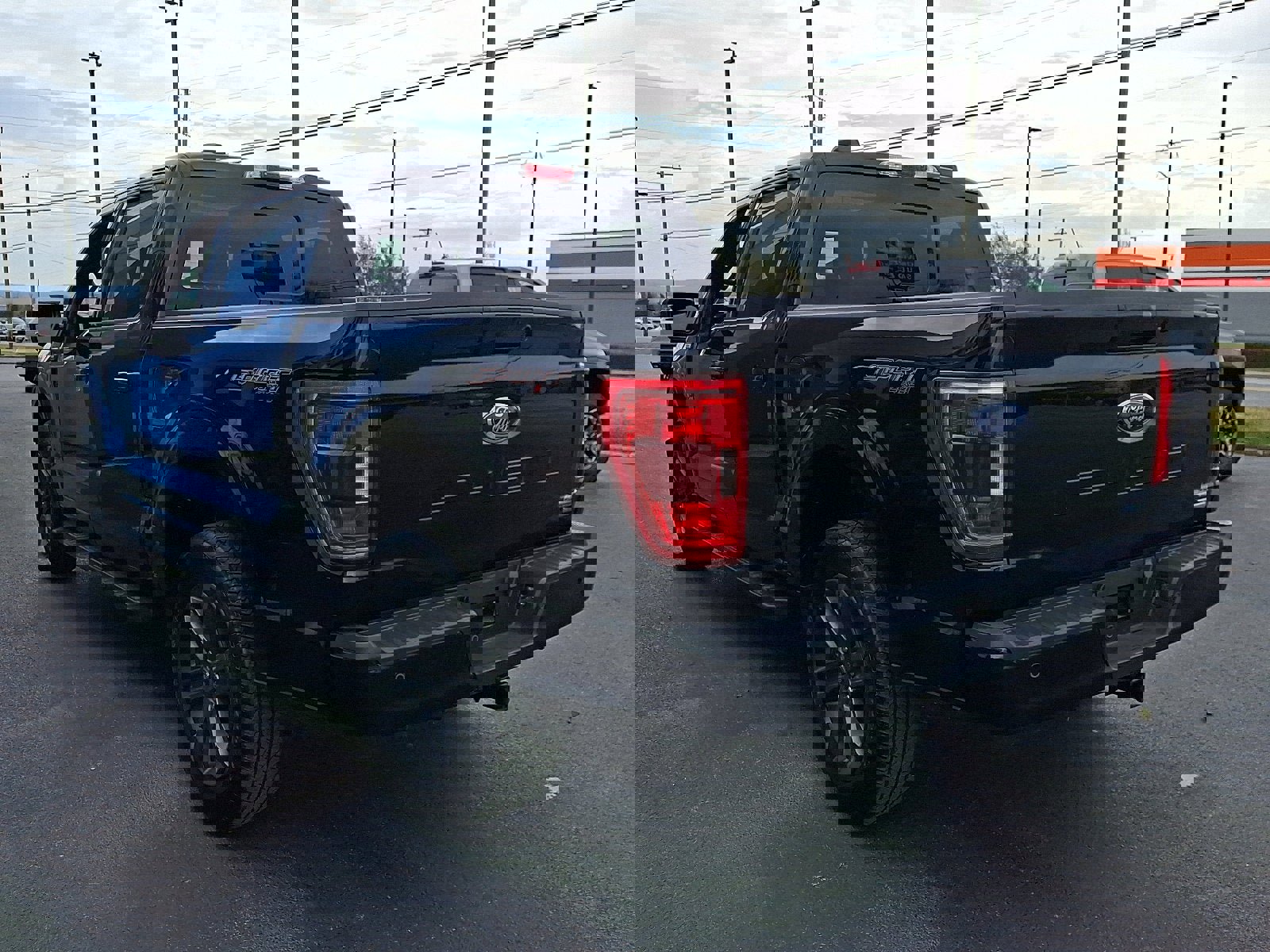 Used 2023 Ford F150 XLT w/ Equipment Group 302A High image 4