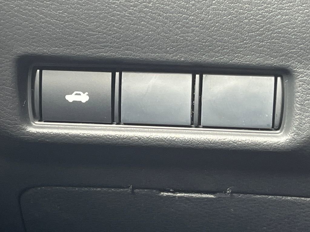 New 2026 Nissan Sentra SV w/ Floor Mat Package FWD image 19