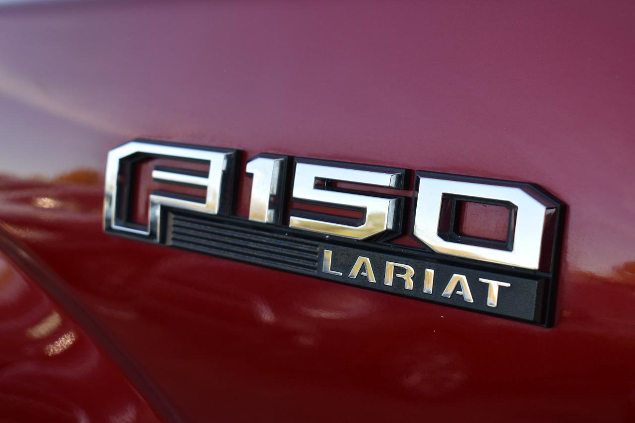 Used 2019 Ford F150 Lariat w/ Equipment Group 502A Luxury AWD/4WD image 43