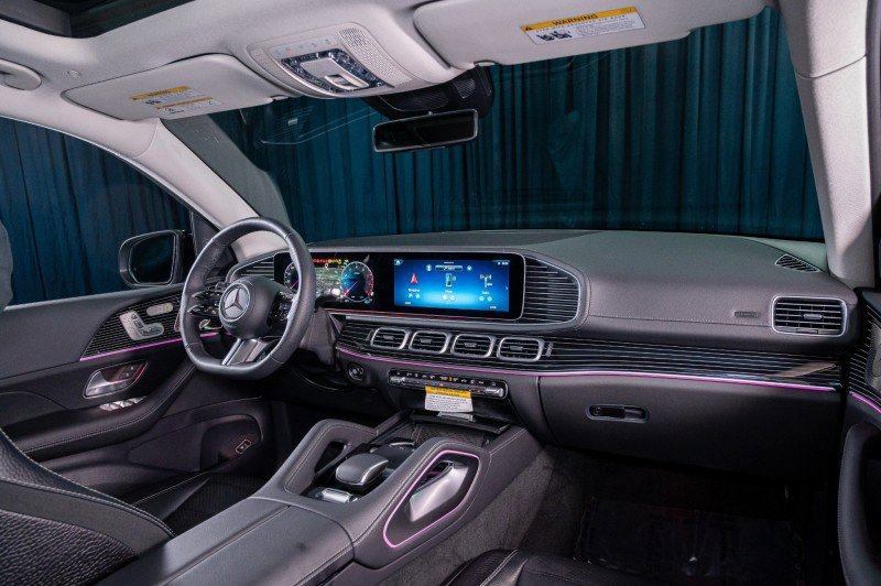 New 2026 Mercedes-Benz GLS 450 4MATIC image 4