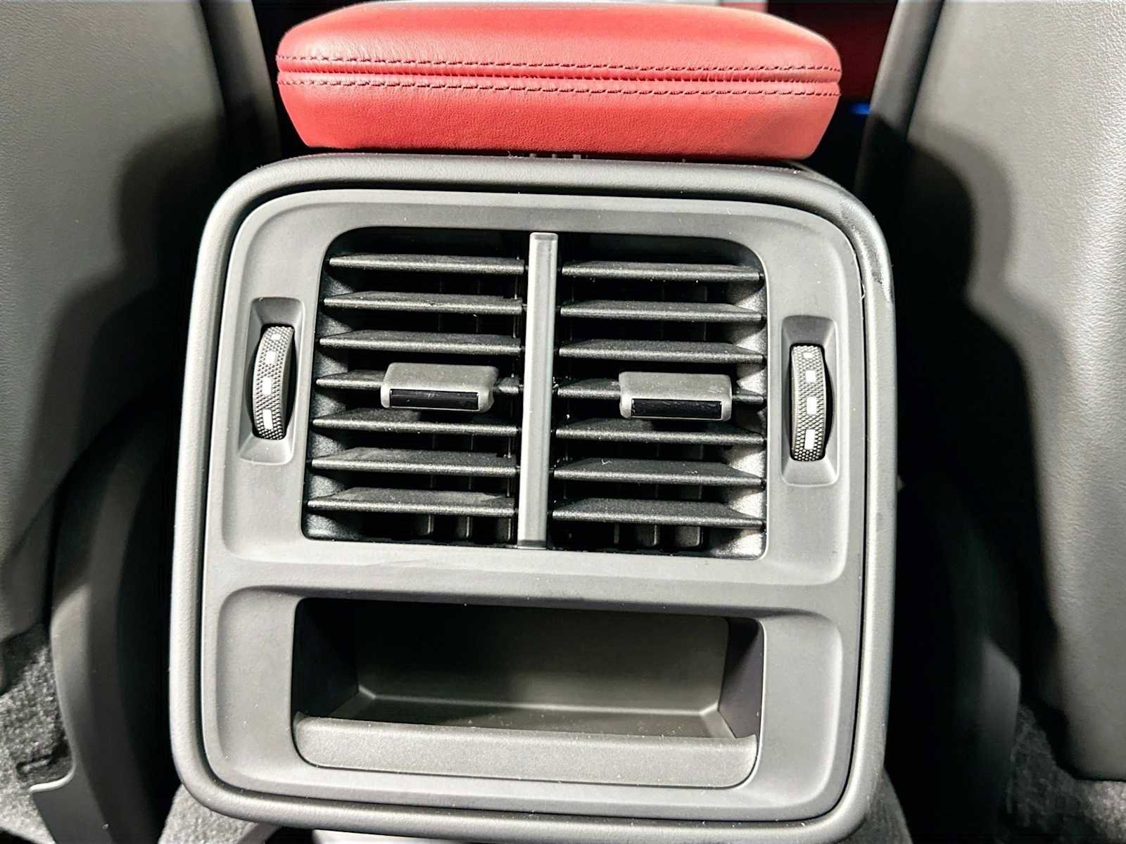 Certified 2025 Porsche Taycan image 25