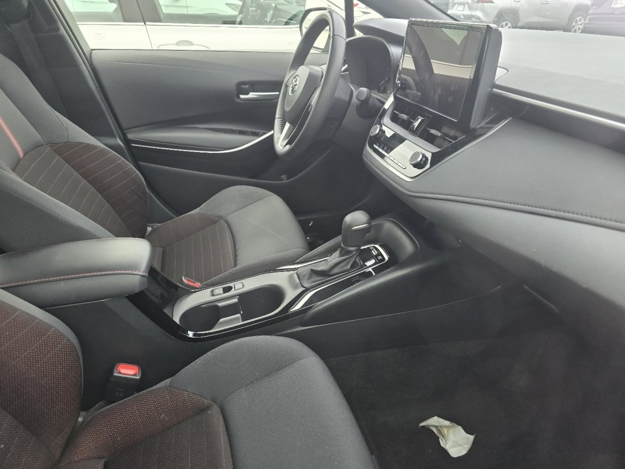 Used 2025 Toyota Corolla SE FWD image 11