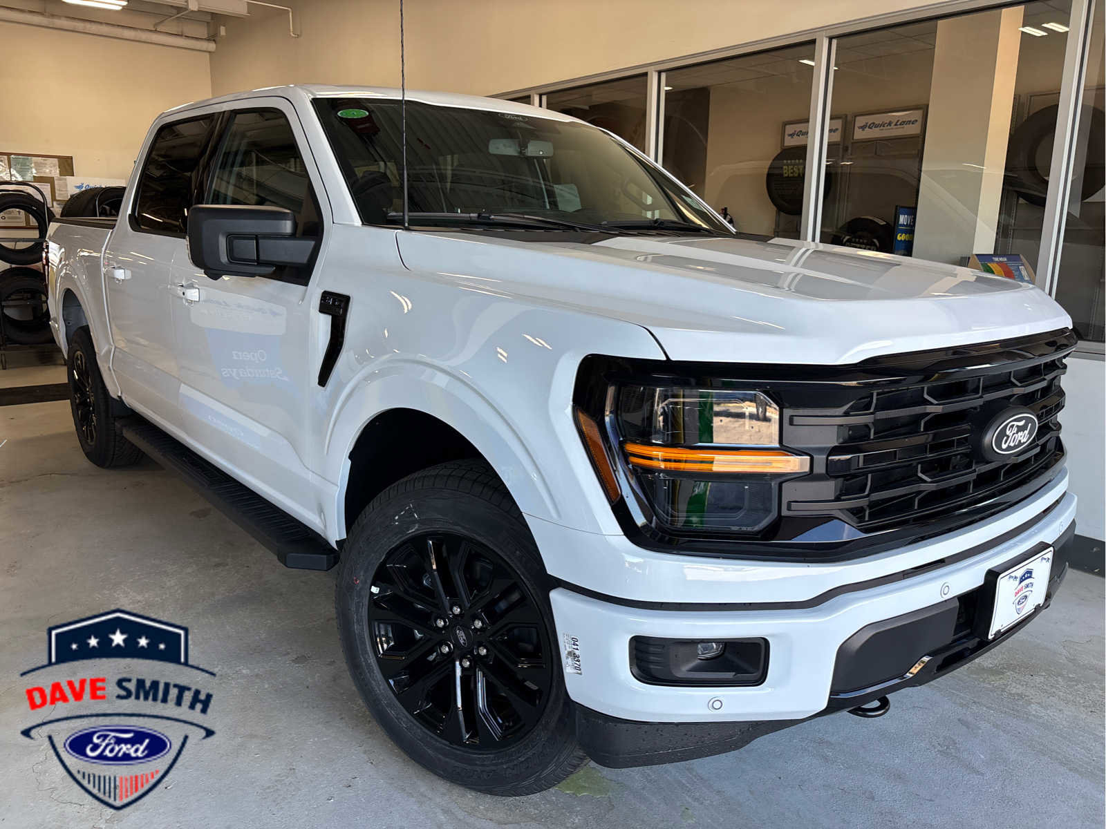 New 2026 Ford F150 XLT w/ Equipment Group 302A MID