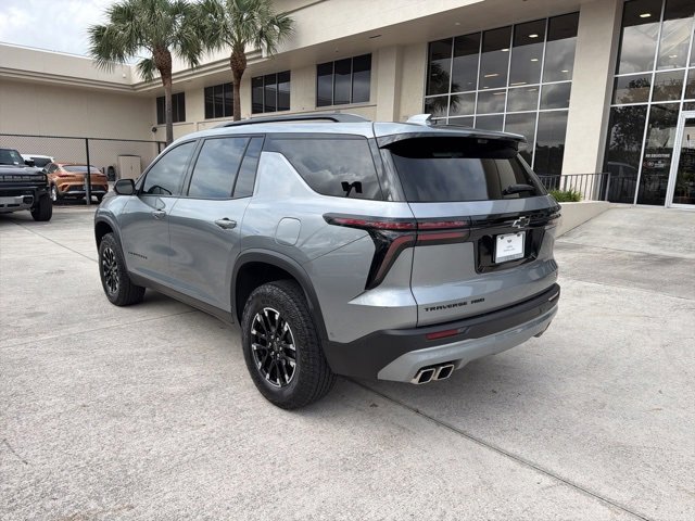 Used 2024 Chevrolet Traverse Z71 w/ Enhanced Driving Package image 4