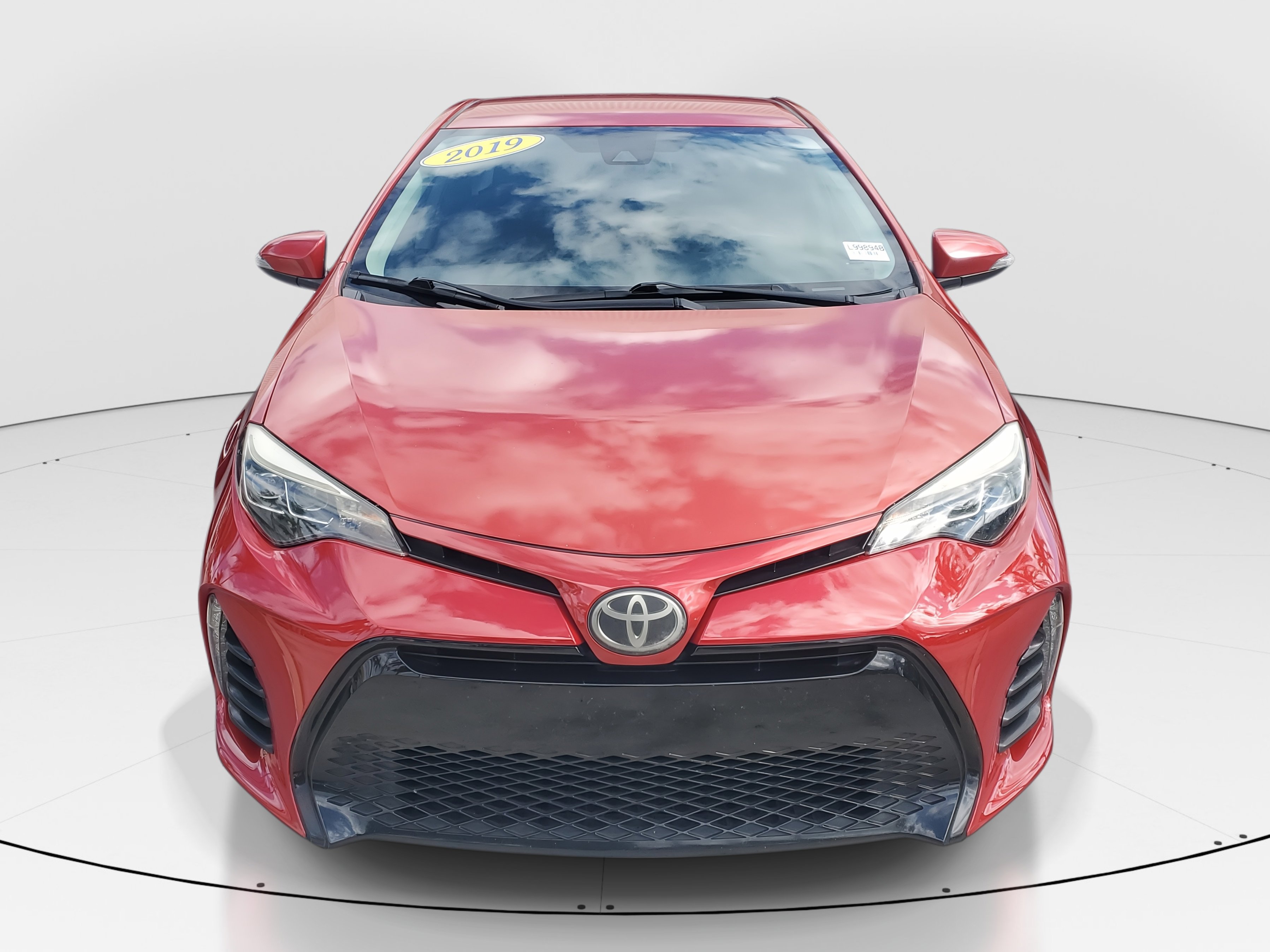 Used 2019 Toyota Corolla SE image 3
