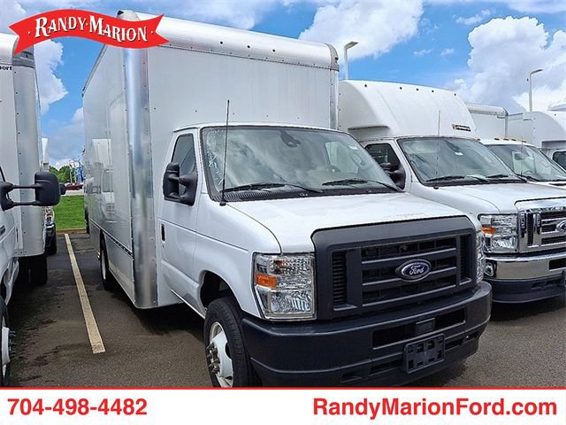 New 2024 Ford E-450 and Econoline 450 Super Duty w/ Driver's Safety Package RWD image 1