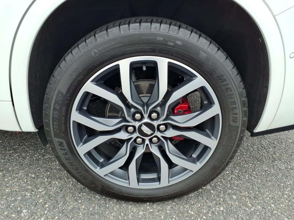 Used 2024 Cadillac XT6 Sport w/ Technology Package AWD/4WD image 19