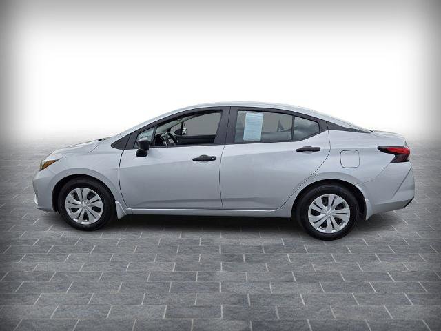 Certified 2025 Nissan Versa S w/ Trunk Package image 3