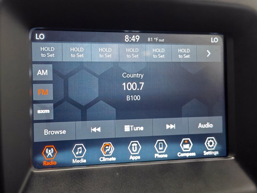 Used 2019 Jeep Compass Latitude AWD/4WD image 6