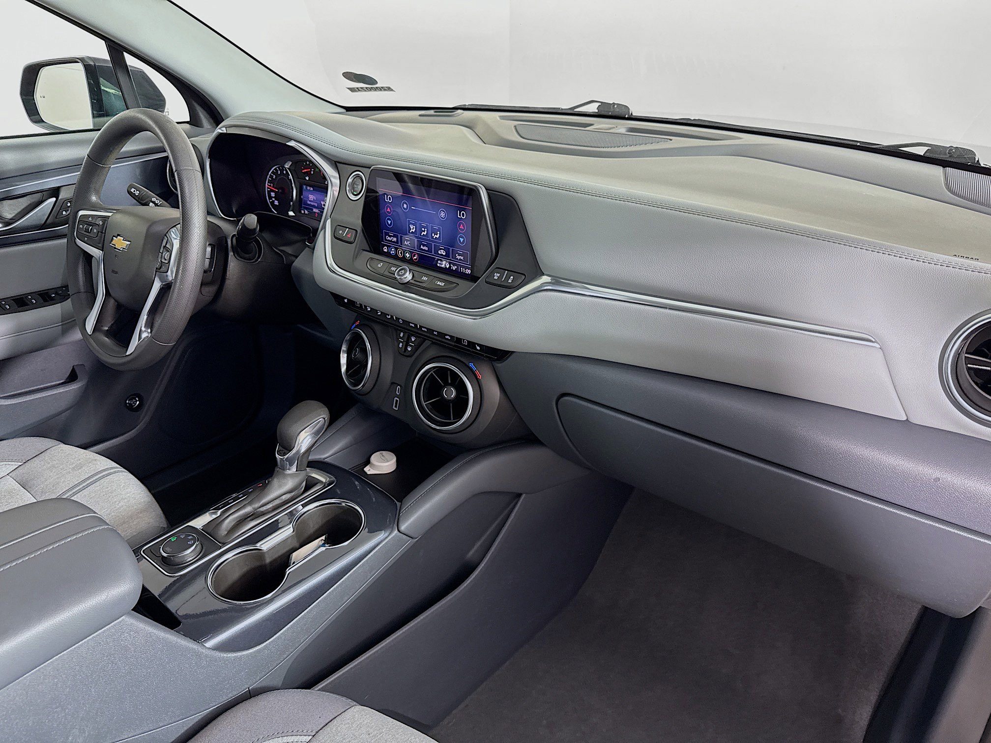 Used 2022 Chevrolet Blazer LT image 35