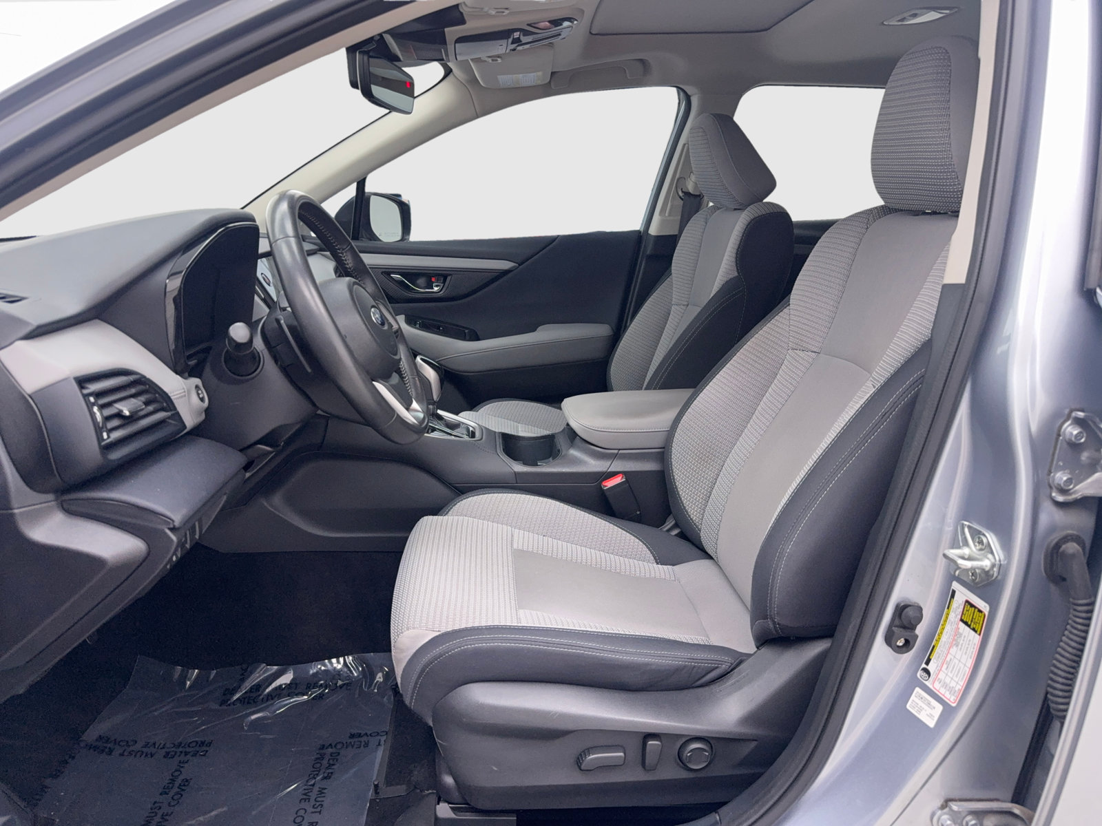 Used 2024 Subaru Outback Premium AWD/4WD image 17