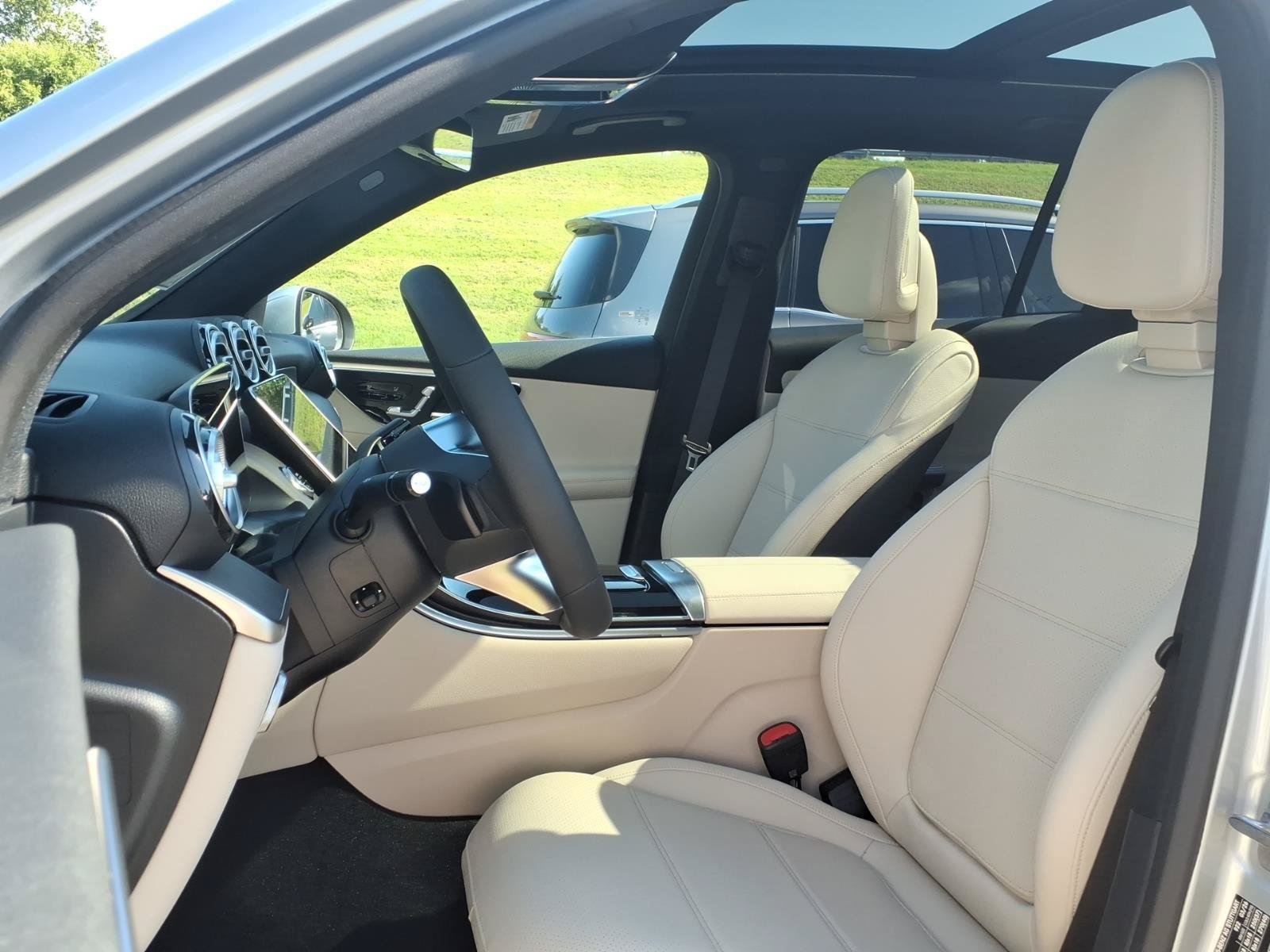 New 2026 Mercedes-Benz GLC 300 4MATIC image 19
