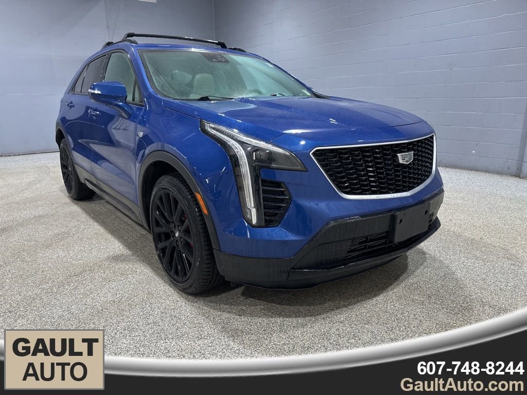 Used 2021 Cadillac XT4 Sport image 1