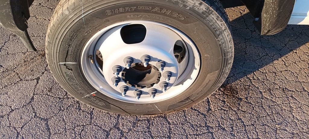 New 2024 RAM 5500 Tradesman image 27