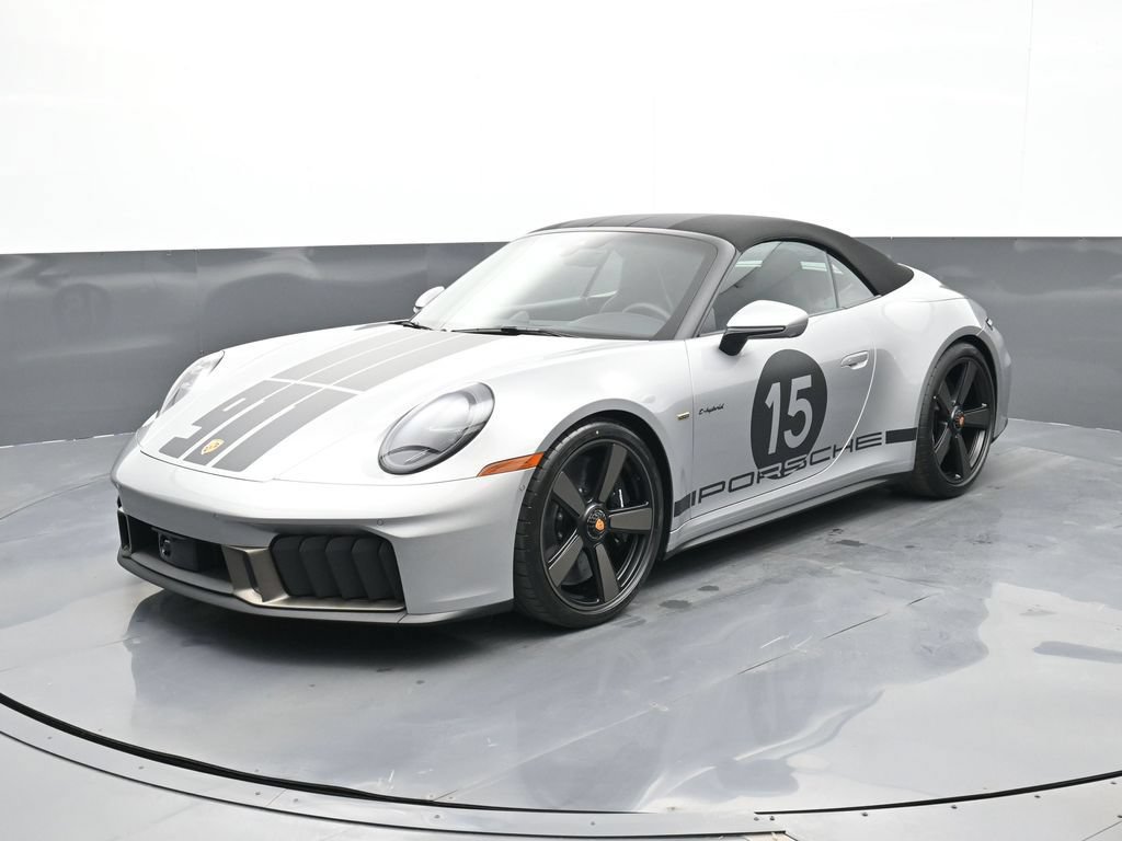 Certified 2026 Porsche 911 Carrera GTS RWD image 1