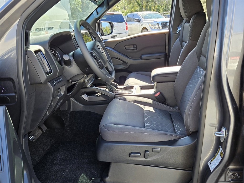 New 2026 Nissan Frontier SV image 3