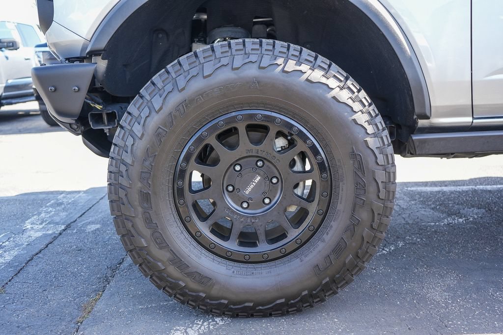 Used 2022 Ford Bronco Black Diamond AWD/4WD image 12