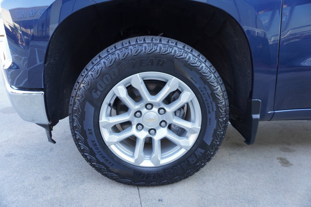 Used 2023 Chevrolet Silverado 1500 LT w/ Protection Package image 27
