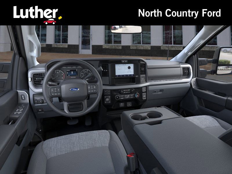 New 2026 Ford F250 4x4 Crew Cab Super Duty image 9