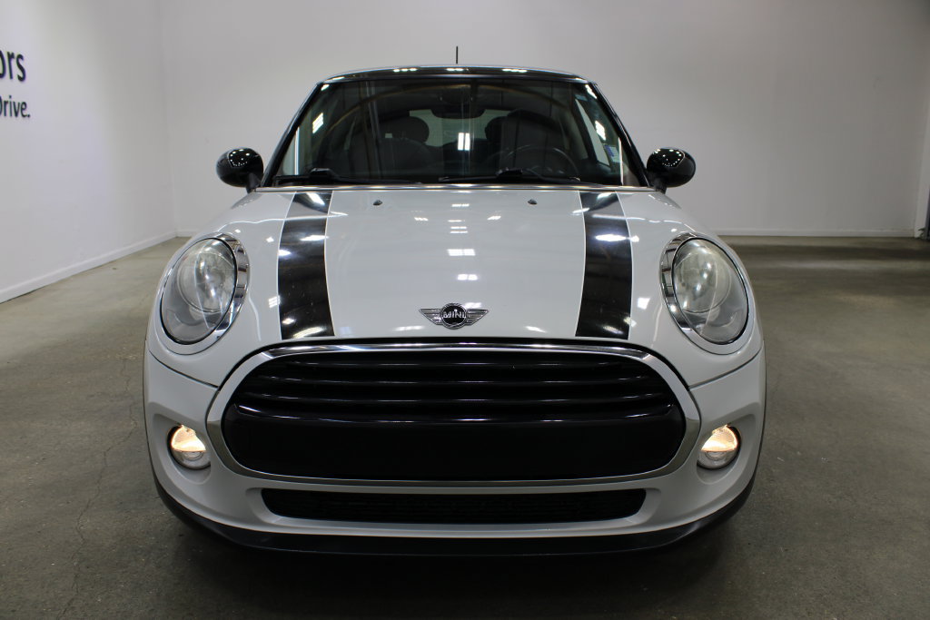 Used 2016 MINI Cooper 2-Door Hardtop FWD image 7